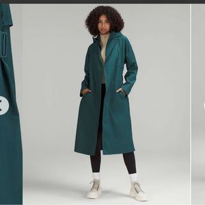 Lululemon Belted Rain Trench coat